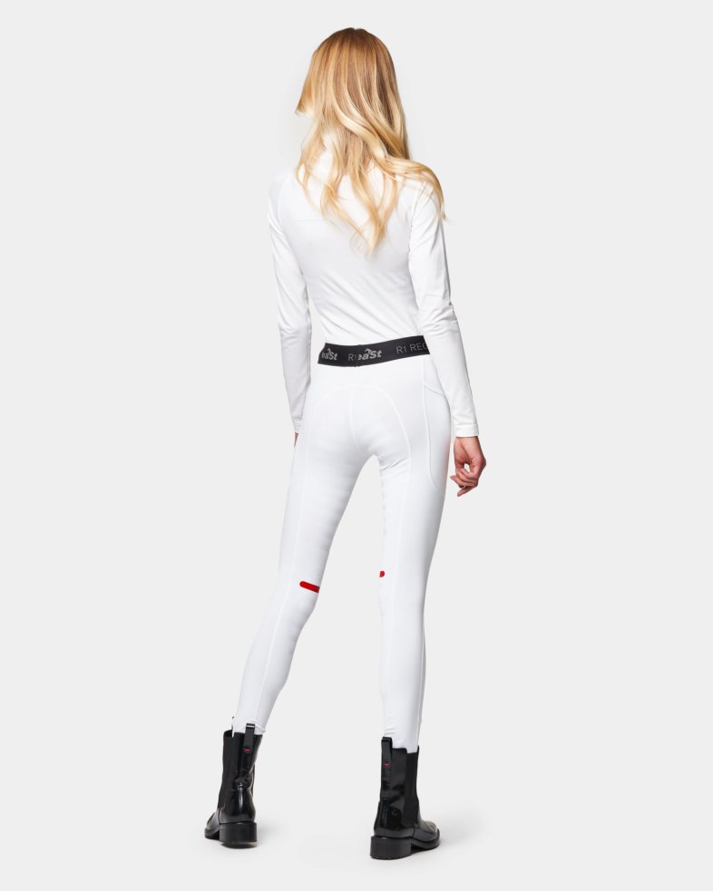 eaSt REGGINGS® R1 Dressage